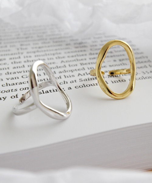 yu-ka（ユーカ）の「YU-KA : オーバルウェーブラウンドリング (シルバー925プレイテッド)（リング・レディース・ゴールド/シルバー・FREE）」の8枚目の写真