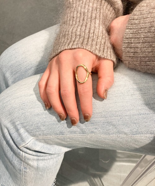 yu-ka（ユーカ）の「YU-KA : オーバルウェーブラウンドリング (シルバー925プレイテッド)（リング・レディース・ゴールド/シルバー・FREE）」の16枚目の写真