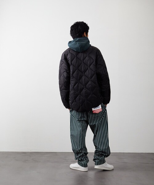 HINSON(ヒンソン)の「HINSON/ヒンソン キルトコーチジャケット/HINSON/ヒンソン(ブルゾン・メンズ・ブラック/モスグリーン・MEDIUM/LARGE)」の4枚目の写真