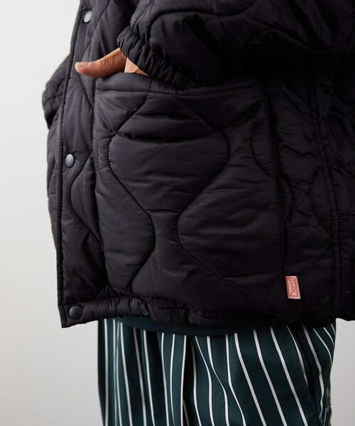 HINSON(ヒンソン)の「HINSON/ヒンソン キルトコーチジャケット/HINSON/ヒンソン(ブルゾン・メンズ・ブラック/モスグリーン・MEDIUM/LARGE)」の17枚目の写真