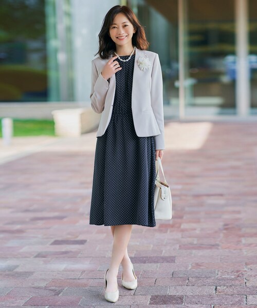 SHOO・LA・RUE（シューラルー）の「【S-3L】フロントタックワンピース（ワンピース・レディース・ブラック/ブラック系5・01/02/03/04/05）」の13枚目の写真