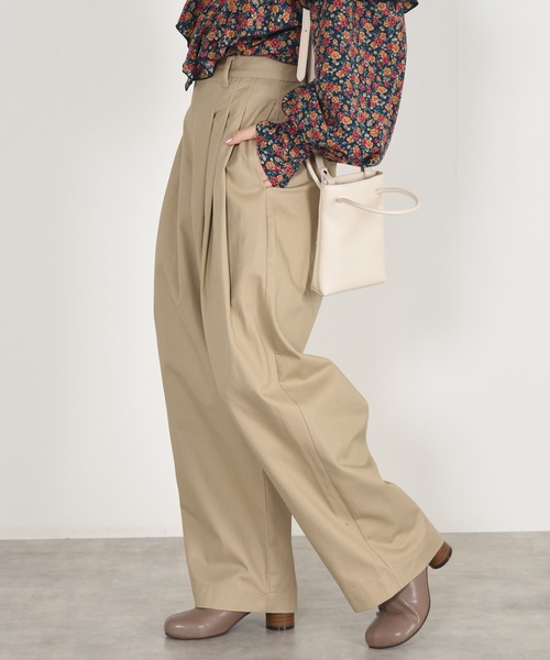 WCLOSET ダブルクローゼット パンツ w closet（ダブルクローゼット）の「ウエストタックワイドパンツ