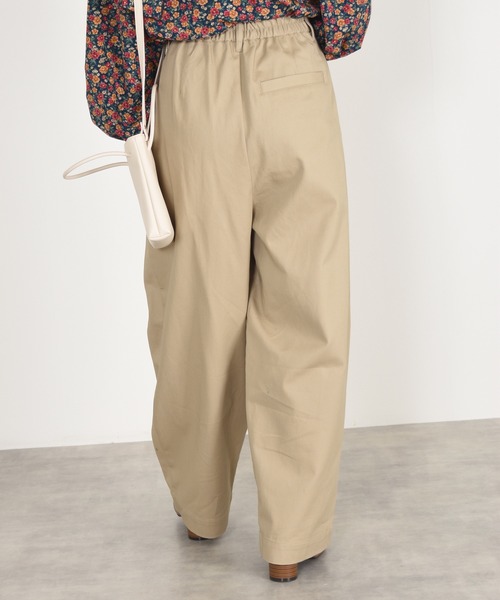 w closet（ダブルクローゼット）の「トリプルタックワイドパンツ