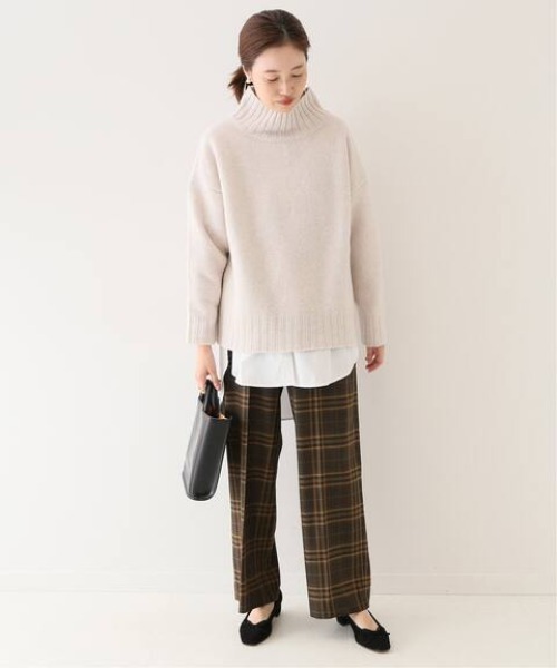 SLOBE IENA（スローブイエナ）の「ベーシックバンドカラーシャツ【手洗い可能】◆（シャツ/ブラウス・レディース・ホワイト/ネイビー・FREE）」の14枚目の写真