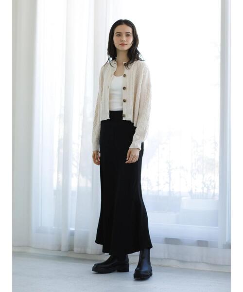 koe（コエ）の「ショート丈ニットカーディガン＊（カーディガン/ボレロ・レディース・ブラック/アイボリー/レッド・FREE）」の14枚目の写真