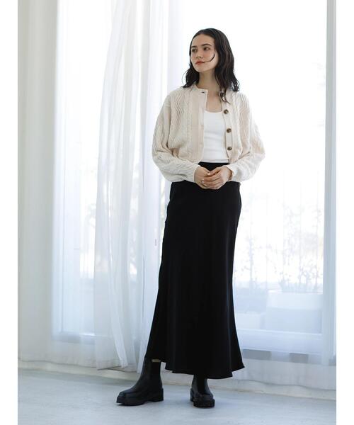 koe（コエ）の「ショート丈ニットカーディガン＊（カーディガン/ボレロ・レディース・ブラック/アイボリー/レッド・FREE）」の15枚目の写真