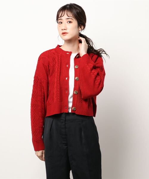 koe（コエ）の「ショート丈ニットカーディガン＊（カーディガン/ボレロ・レディース・ブラック/アイボリー/レッド・FREE）」の5枚目の写真