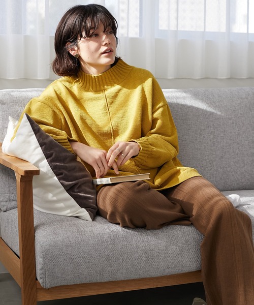 CRAFT STANDARD BOUTIQUE（クラフトスタンダードブティック）の「モールニット裾ラウンドチュニック　＊（ニット/セーター・レディース・チャコールグレー/ブラック/マスタード/ライトパープル・FREE）」の4枚目の写真