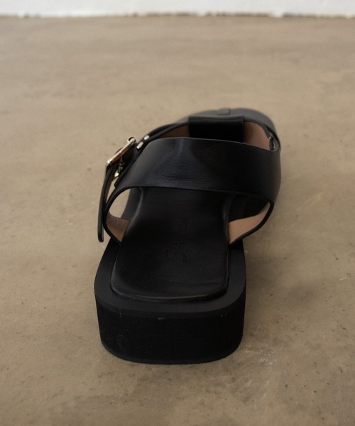 Shelly island(シェリーアイランド)の「グルカサンダル(サンダル・レディース・ホワイト/ブラック・M/L)」の11枚目の写真