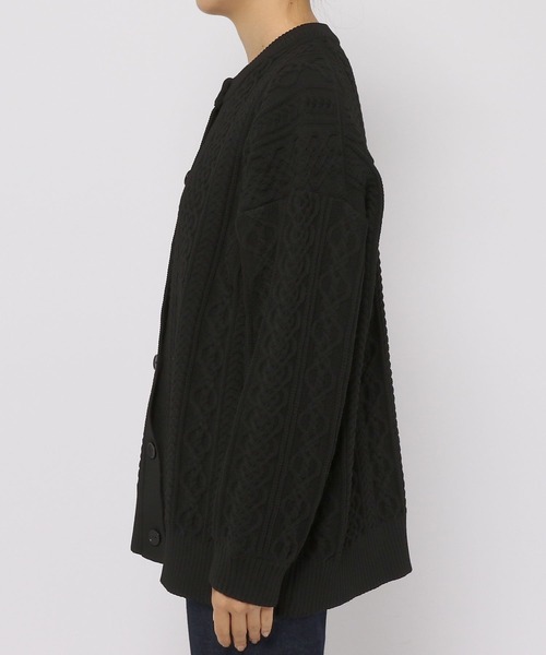 PAGEBOY（ページボーイ）の「マシュマロケーブルカーディガン2（ニット/セーター・レディース・ブラック/オフホワイト/イエロー/ブルー/グリーン・FREE）」の19枚目の写真