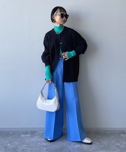 PAGEBOY（ページボーイ）の「マシュマロケーブルカーディガン2（ニット/セーター・レディース・ブラック/オフホワイト/イエロー/ブルー/グリーン・FREE）」の8枚目の写真