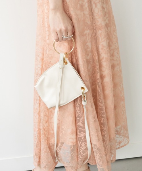 RANDA（ランダ）の「バングルリング2WAYミニポシェット（ショルダーバッグ・レディース・ホワイト/ブラック/ベージュ/ブラウン/ピンク/ブルー・FREE）」の2枚目の写真