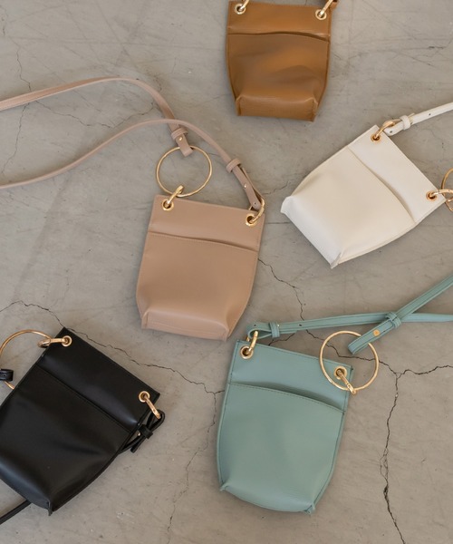 RANDA（ランダ）の「バングルリング2WAYミニポシェット（ショルダーバッグ・レディース・ホワイト/ブラック/ベージュ/ブラウン/ピンク/ブルー・FREE）」の10枚目の写真