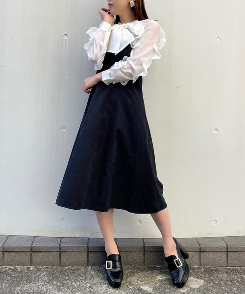 TITTY&CO.(ティティーアンドコー)の「袖フリルリボンタイワンピース(ワンピース・レディース・ブラック/ベージュ/ライトブルー・SMALL/MEDIUM)」の19枚目の写真