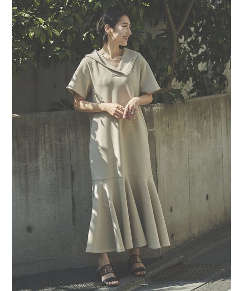 COTORICA（コトリカ）の「ショートスリーブマーメイドフードワンピース（ワンピース・レディース・ブラック/ネイビー/ベージュ・SMALL/MEDIUM）」の5枚目の写真