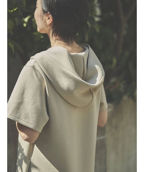 COTORICA（コトリカ）の「ショートスリーブマーメイドフードワンピース（ワンピース・レディース・ブラック/ネイビー/ベージュ・SMALL/MEDIUM）」の7枚目の写真