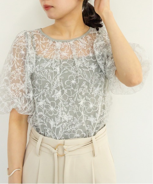 RANDA（ランダ）の「オリジナルフラワー刺繍ブラウス（シャツ/ブラウス・レディース・ピンク/ブルー/ブラウン・FREE）」の8枚目の写真