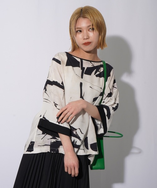 malla（マーラ）の「malla マーラ イペカビスコースブラウス（シャツ/ブラウス・レディース・ブラック/グリーン・FREE）」の15枚目の写真