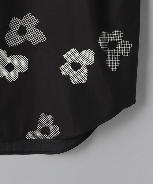 AURALEE（オーラリー）の「＜AURALEE＞フラワープリント シャツ（シャツ/ブラウス・レディース・ブラック・1）」の5枚目の写真