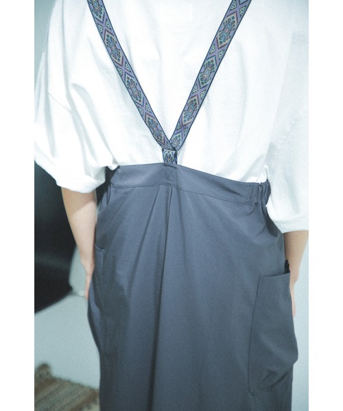 GENE HEAVENS（ジーンヘブンズ）の「(GENE HEAVENS)バッグ付きフロントジップサロペットワンピース（ワンピース・レディース・カーキ/グレー/ブラック・ONE SIZE）」の15枚目の写真