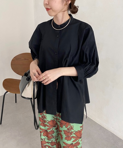 CAPRICIEUX LE'MAGE（カプリシューレマージュ）の「パフ5分袖ギャザーシャツ（シャツ/ブラウス・レディース・ホワイト/ブラック/オレンジ・FREE）」の5枚目の写真