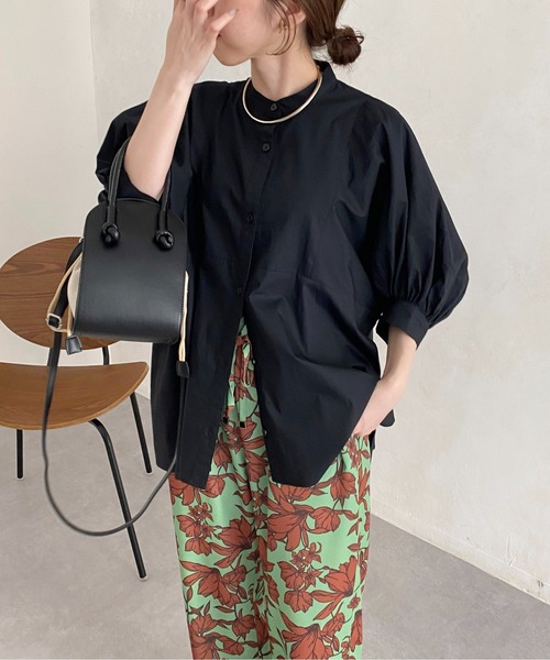 CAPRICIEUX LE'MAGE（カプリシューレマージュ）の「パフ5分袖ギャザーシャツ（シャツ/ブラウス・レディース・ホワイト/ブラック/オレンジ・FREE）」の6枚目の写真