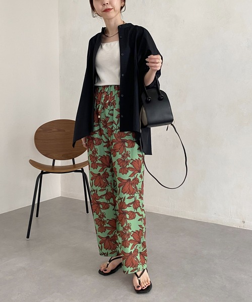 CAPRICIEUX LE'MAGE（カプリシューレマージュ）の「パフ5分袖ギャザーシャツ（シャツ/ブラウス・レディース・ホワイト/ブラック/オレンジ・FREE）」の10枚目の写真