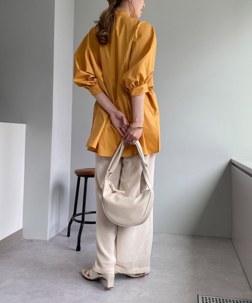 CAPRICIEUX LE'MAGE（カプリシューレマージュ）の「パフ5分袖ギャザーシャツ（シャツ/ブラウス・レディース・ホワイト/ブラック/オレンジ・FREE）」の22枚目の写真