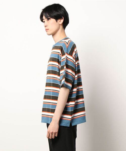 JUGLANS(ユグランス)の「【ATELANE】14GGマルチボーダーニットクルー/ドロップショルダーシルエットTシャツ/メンズ(Tシャツ/カットソー・メンズ・サックスブルー/カーキ/ブラック・L/M)」の4枚目の写真