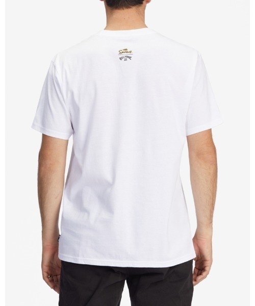 BILLABONG（ビラボン）の「【直営店限定】BILLABONG メンズ SIMPSONS WIGGUM DONUT SS Ｔシャツ 【2022年春夏モデル】/ビラボン半袖Tシャツ（Tシャツ/カットソー・メンズ・ホワイト・MEDIUM/LARGE）」の3枚目の写真