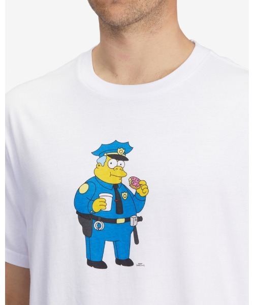 BILLABONG（ビラボン）の「【直営店限定】BILLABONG メンズ SIMPSONS WIGGUM DONUT SS Ｔシャツ 【2022年春夏モデル】/ビラボン半袖Tシャツ（Tシャツ/カットソー・メンズ・ホワイト・MEDIUM/LARGE）」の4枚目の写真