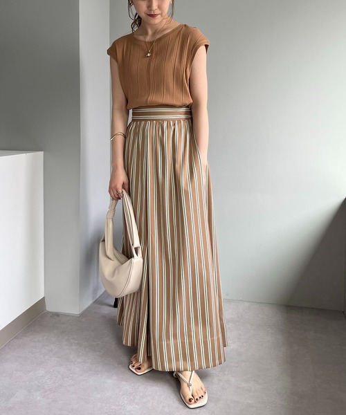 CAPRICIEUX LE'MAGE(カプリシューレマージュ)の「ストライプタックギャザースカート(スカート・レディース・ブラック/ベージュ・FREE)」の16枚目の写真