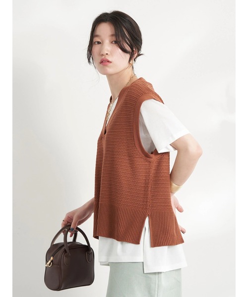 earth music&ecology（アースミュージックアンドエコロジー）の「SET2点 ジャガードベスト+Tシャツ（ニット/セーター・レディース・オリーブ/アイボリー/レッド系その他5・FREE）」の8枚目の写真