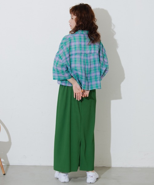 MERLOT(メルロー)の「プリーツナロースカート(スカート・レディース・ブラック/グリーン/ピンク・FREE)」の22枚目の写真