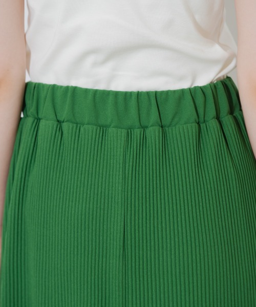 MERLOT(メルロー)の「プリーツナロースカート(スカート・レディース・ブラック/グリーン/ピンク・FREE)」の18枚目の写真