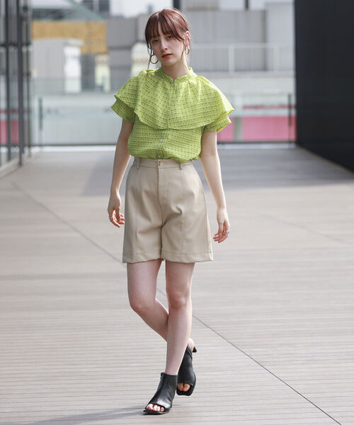 Ray BEAMS（レイビームス）の「Ray BEAMS / ドビー チェック フリルカラー ブラウス（シャツ/ブラウス・レディース・ブラック/グリーン系その他2・ONE SIZE）」の10枚目の写真