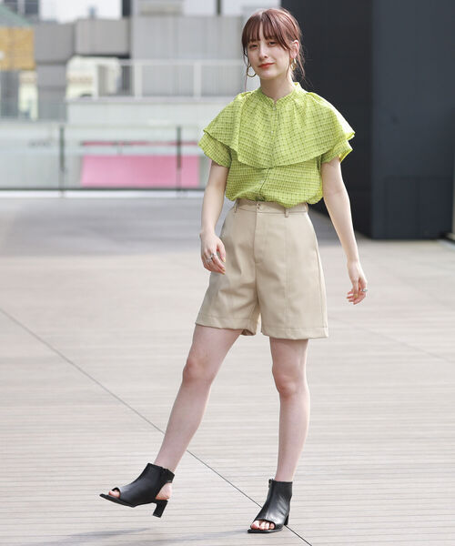 Ray BEAMS（レイビームス）の「Ray BEAMS / ドビー チェック フリルカラー ブラウス（シャツ/ブラウス・レディース・ブラック/グリーン系その他2・ONE SIZE）」の12枚目の写真