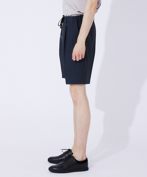 ABAHOUSE GRAY(アバハウスグレイ)の「【セットアップ対応/MASCHILE】AIR HOL タック ショートパンツ(その他パンツ・メンズ・ライトグレー/ネイビー/グレー/ブルー・46/48/50)」の18枚目の写真