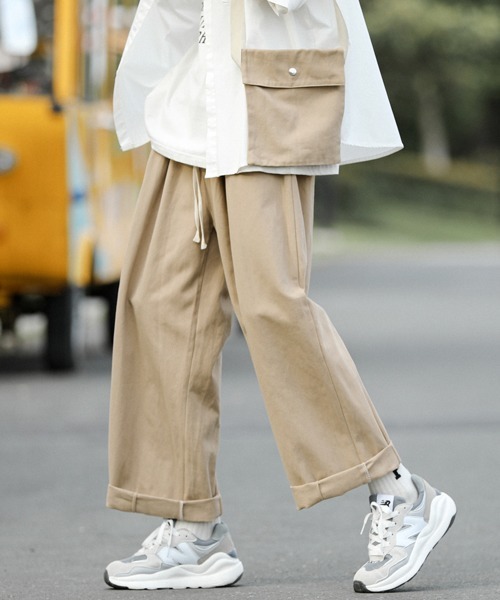 neos（ネオス）の「【neos -addictive design-】ルーズシルエット ビッグカーゴポケット バッグ付き ワイド パンツ（カーゴパンツ・メンズ・ブラック/ベージュ/カーキ・MEDIUM/LARGE/X-LARGE）」の15枚目の写真