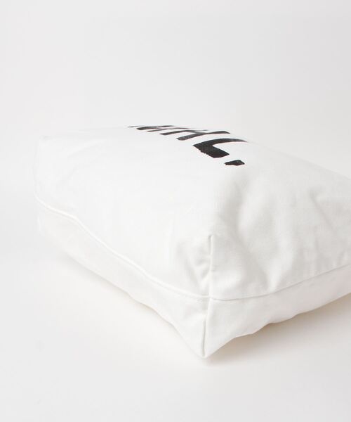 MHL.（エムエイチエル）の「HEAVY COTTON CANVAS（ショルダーバッグ・レディース・ホワイト/ブラック・FREE）」の8枚目の写真