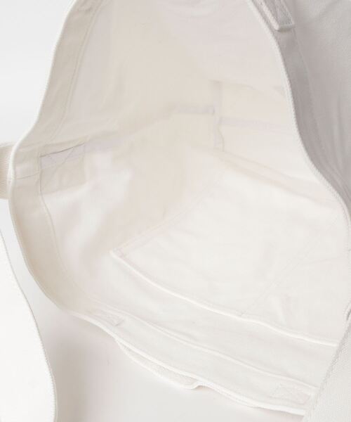 MHL.（エムエイチエル）の「HEAVY COTTON CANVAS（ショルダーバッグ・レディース・ホワイト/ブラック・FREE）」の9枚目の写真