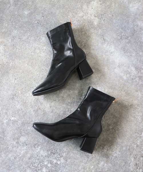 BLUEEAST(ブルーイースト)の「ストレッチショートブーツ(ブーツ・レディース・ブラック/アイボリー/ベージュ・LARGE/X-LARGE/MEDIUM)」の12枚目の写真