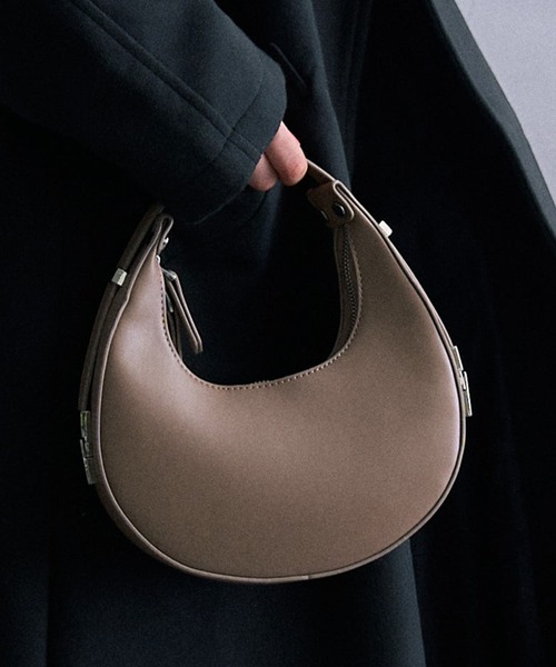 SETUP7（セットアップセブン）の「【SETUP7】ハーフムーンハンドバッグ KNF（ハンドバッグ・レディース・ホワイト/ベージュ/ブラウン/グリーン/ブラック・FREE）」の4枚目の写真