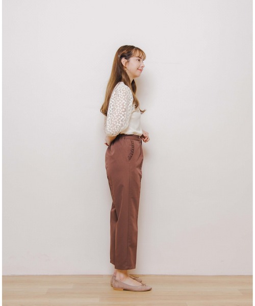 flower（フラワー）の「スモーキーテーパードパンツ（スラックス・レディース・ブラウン/ベージュ・FREE）」の14枚目の写真
