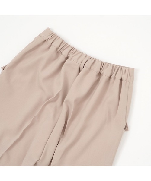 flower（フラワー）の「スモーキーテーパードパンツ（スラックス・レディース・ブラウン/ベージュ・FREE）」の9枚目の写真