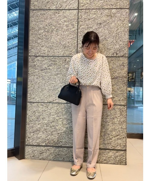 flower（フラワー）の「スモーキーテーパードパンツ（スラックス・レディース・ブラウン/ベージュ・FREE）」の12枚目の写真