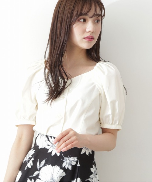 PROPORTION BODY DRESSING（プロポーションボディドレッシング）の「スクエアボリュームスリーブブラウス（シャツ/ブラウス・レディース・ブラック/イエロー/ホワイト系その他・FREE）」の2枚目の写真