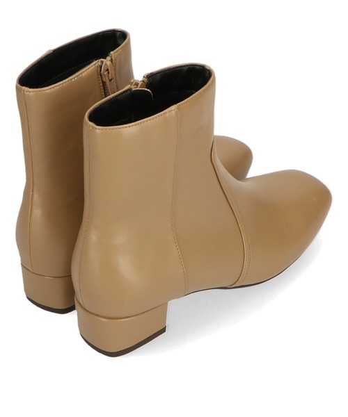 WA ORiental TRaffic(ダブルエーオリエンタルトラフィック)の「スクエアトゥプレーンショートブーツ/22401(ブーツ・レディース・ブラック/ベージュ/グレー・LL/S/M/L/3L/SS)」の20枚目の写真