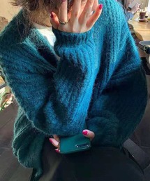 コクーンシルエットVネックニットカーディガン