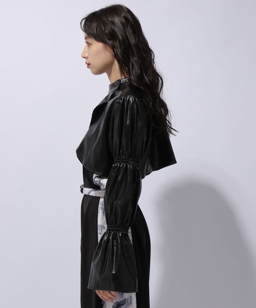 HARE（ハレ）の「2WAYフェイクレザーシャーリングボレロ(HARE 
